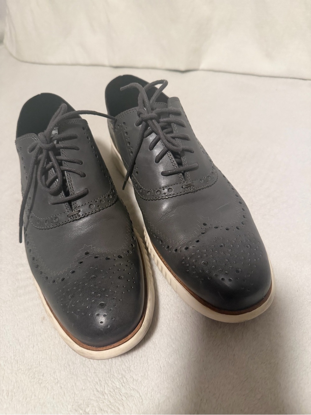 Cole Haan, Classic Men's Gray Wingtip Oxfords - Dress Casual Lace-Up